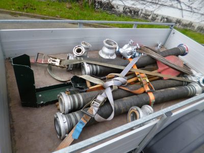 Zahlreiche Feuerwehren unterstützen mit Einsatzmaterialien