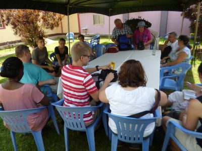 Vorbereitung der Trainigseinheiten und Lagebesprechung